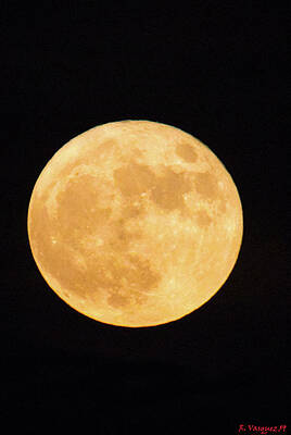 Sky Wall Art featuring the photograph Super Moon Of July 2022 by Rene Vasquez