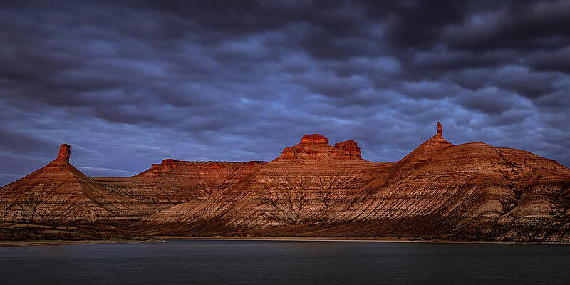 Utah Wall Art featuring the photograph The Edge Of Night by Tim Lyden
