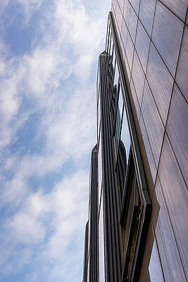 Photograph - The Side Of The Office Block by Francisco Ruiz Navas