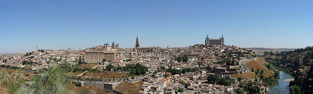 Spain Photograph - Toledo Panorama by Richard Reeve