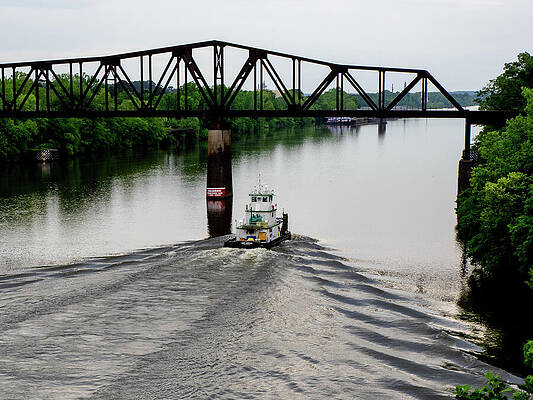 Wall Art featuring the photograph Tug Life by Jeremy Butler