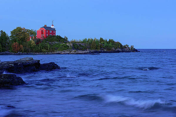 Architecture Wall Art featuring the photograph Twilight At The Marquette Harbor Lighthouse by Michael Collins