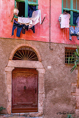 Heritage Wall Art featuring the photograph Villefranche-sur-Mer by Steven Dos Remedios