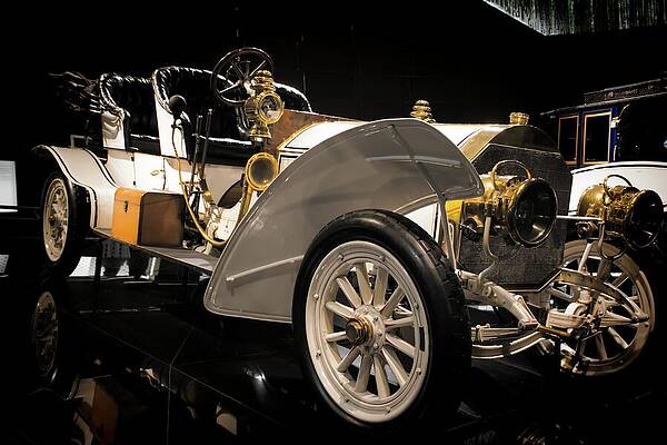 Vintage Luxury Car Display Wall Art