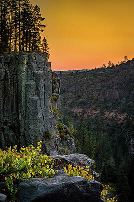 Photograph - Volunteer Cliff Side by Matt Halvorson