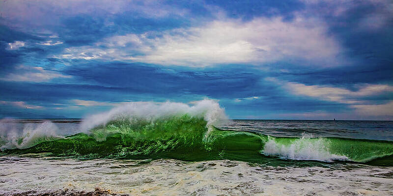 California Wall Art featuring the photograph Waves Santa Cruz California USA by Tommy Farnsworth