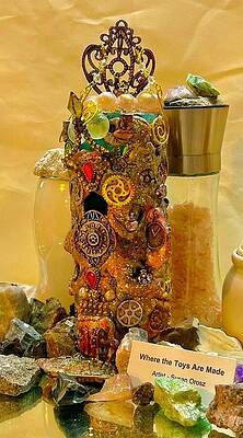 Intricate Steampunk Sculpture with Gears Wall Art