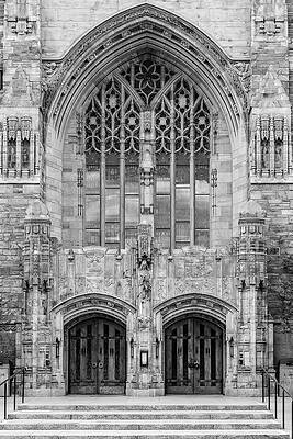 Black Photograph - Yale University Sterling Library III BW by Susan Candelario