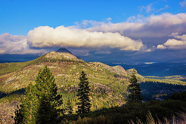 Sky Wall Art featuring the photograph Yosemite Expanse by David Fountain