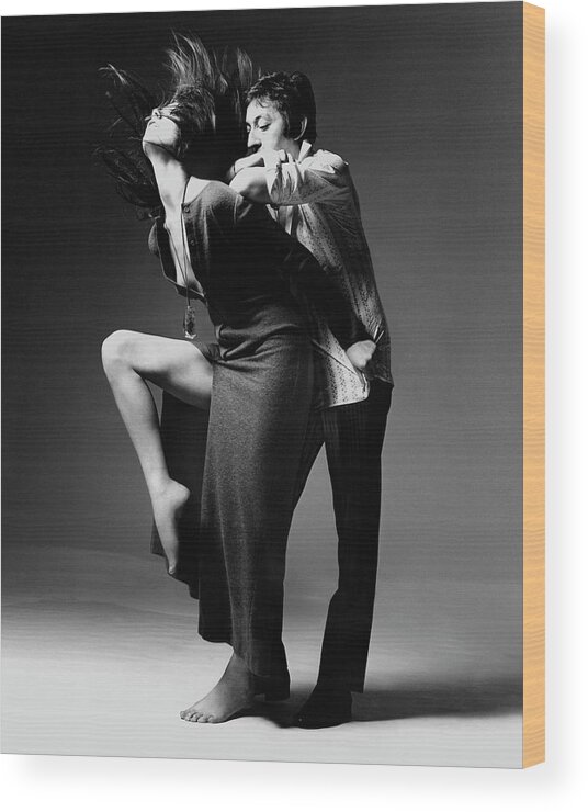 Jane Birkin And Serge Gainsbourg Wood Print by Bert Stern - Conde Nast