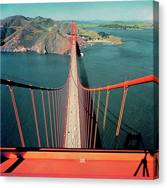The Golden Gate Bridge Canvas Art Print by Serge Balkin