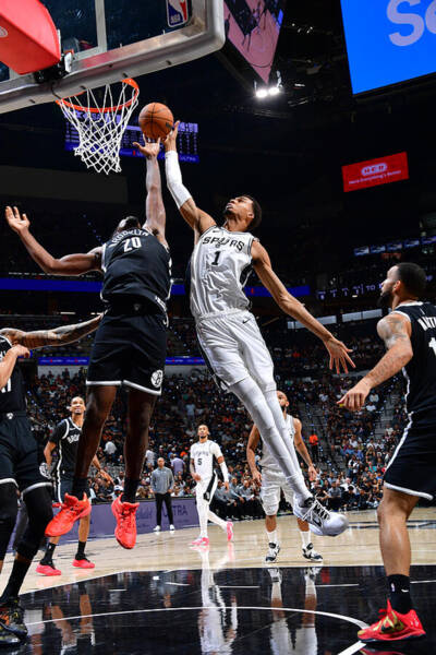 Slam Dunk Posters - Official NBA Photo Store
