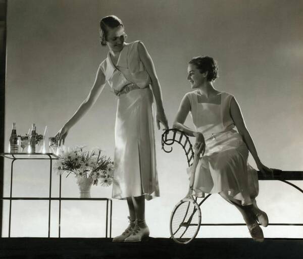 Fashion Models in 1930s Style Poster