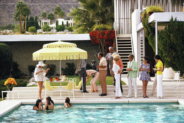 Retro Palm Springs Pool Party Wall Art