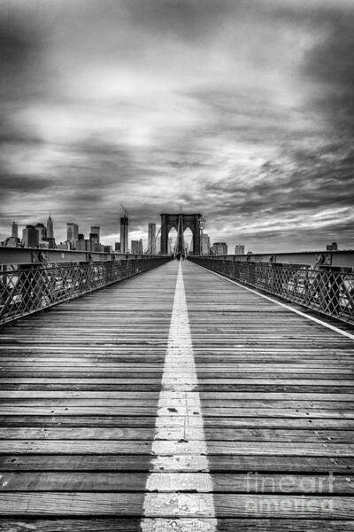Brooklyn Bridge Perspective Wall Art