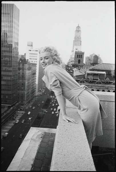 Marilyn Monroe on City Rooftop Art Print