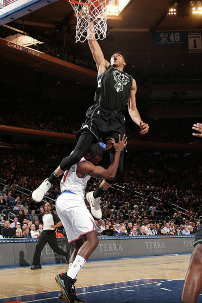 Dramatic Basketball Dunk in Game Wall Art
