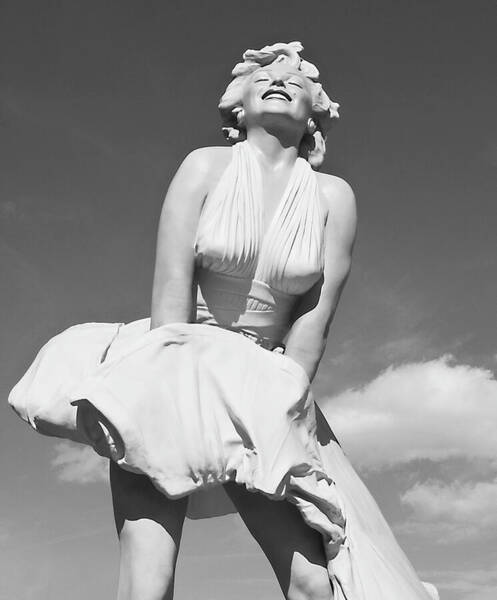 On Her Way Home To Palm Springs Art Print