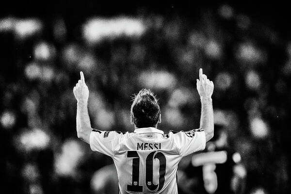 Lionel Messi Celebrating Victory Wall Art