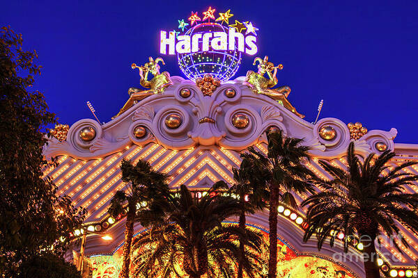 Harrah's Sign At Night - Las Vegas Art Print