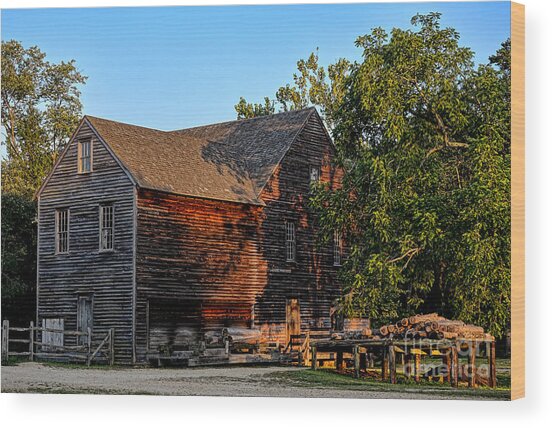 Rustic Wooden Barn in Evening Light Wood Print