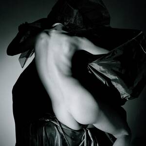 Lisa Fonssagrives Nude With Fabric by Horst P. Horst Lisa Fonssagrives Nude With Fabric by Horst P. Horst