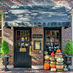Beacon Hill Restaurant, Boston, Ma by Laura Zeid