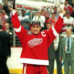 Detroit Red Wings by Steve Babineau