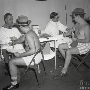 Doctors Give Blood For Testing by Bettmann