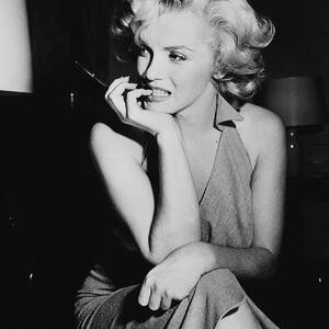 Marilyn Monroe by Keystone Features
