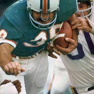 Miami Dolphins Larry Csonka, Super Bowl Viii Sports Illustrated Cover by Sports Illustrated Miami Dolphins Larry Csonka, Super Bowl Viii Sports Illustrated Cover by Sports Illustrated