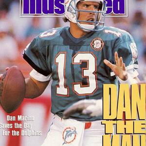 Miami Dolphins Qb Dan Marino, 1991 Afc Wild Card Playoffs Sports Illustrated Cover by Sports Illustrated