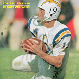 San Diego Chargers Lance Alworth... Sports Illustrated Cover by Sports Illustrated