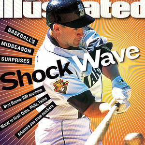 Seattle Mariners Bret Boone... Sports Illustrated Cover by Sports Illustrated