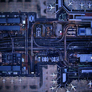 Tokyo International Airporthaneda by Michael H