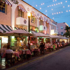 Usa, Florida, Miami Beach. Restaurant by Buena Vista Images