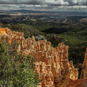 Bryce Farview Point Pano by Tim Lyden