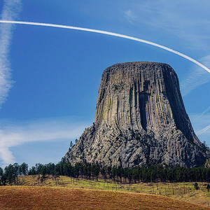 Devils Tower Halo Flight Lines Over Wyoming by Robert Niemeier