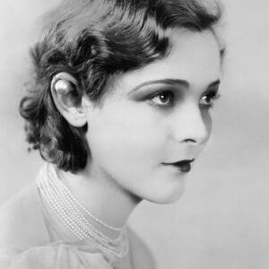 Sally Blane Vintage Flapper Girl Pre Code glamour portrait pose 1928 by Silver Screen